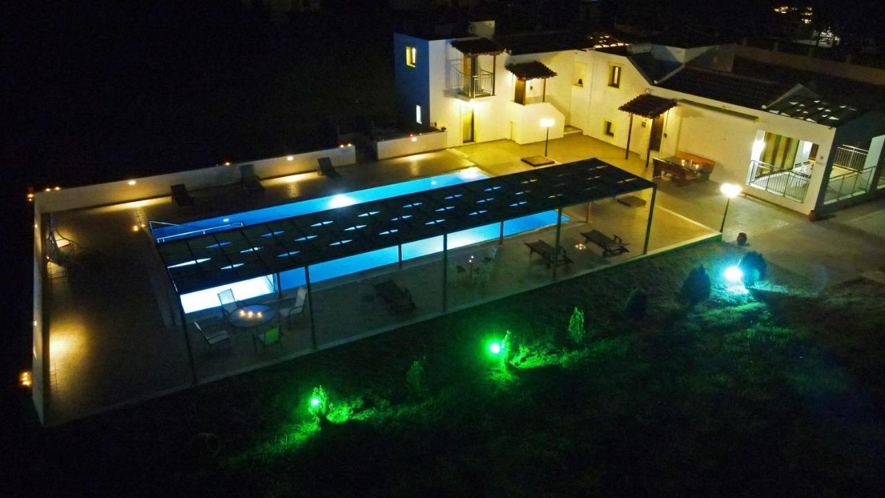 Parissis Eden Villas Skiathos Troulos Eksteriør billede