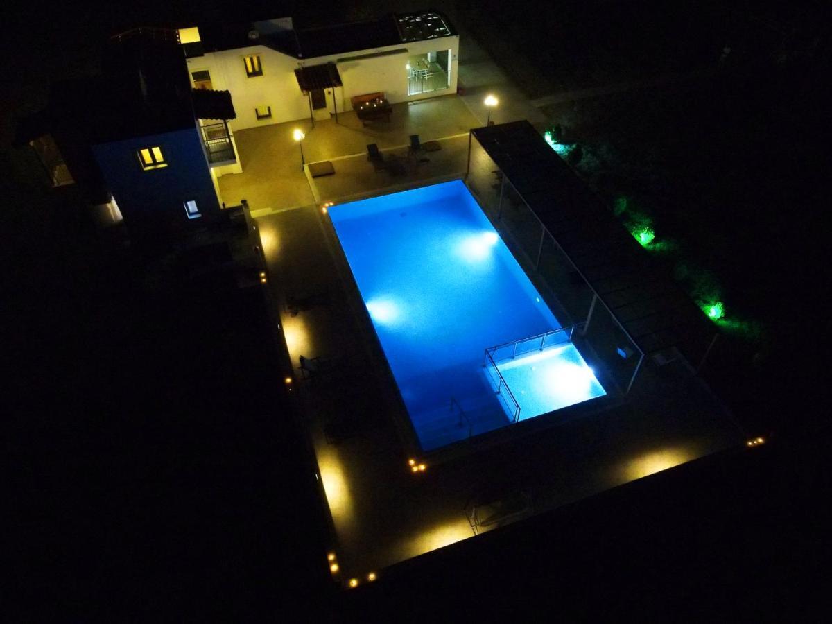 Parissis Eden Villas Skiathos Troulos Eksteriør billede